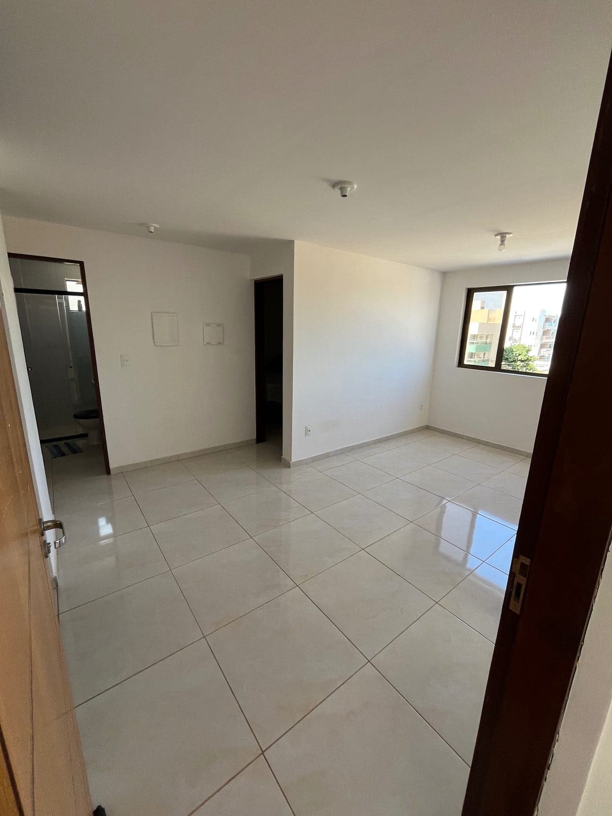 Apartamento SEMIMOBILIADO no Bancários com localização privilegiada